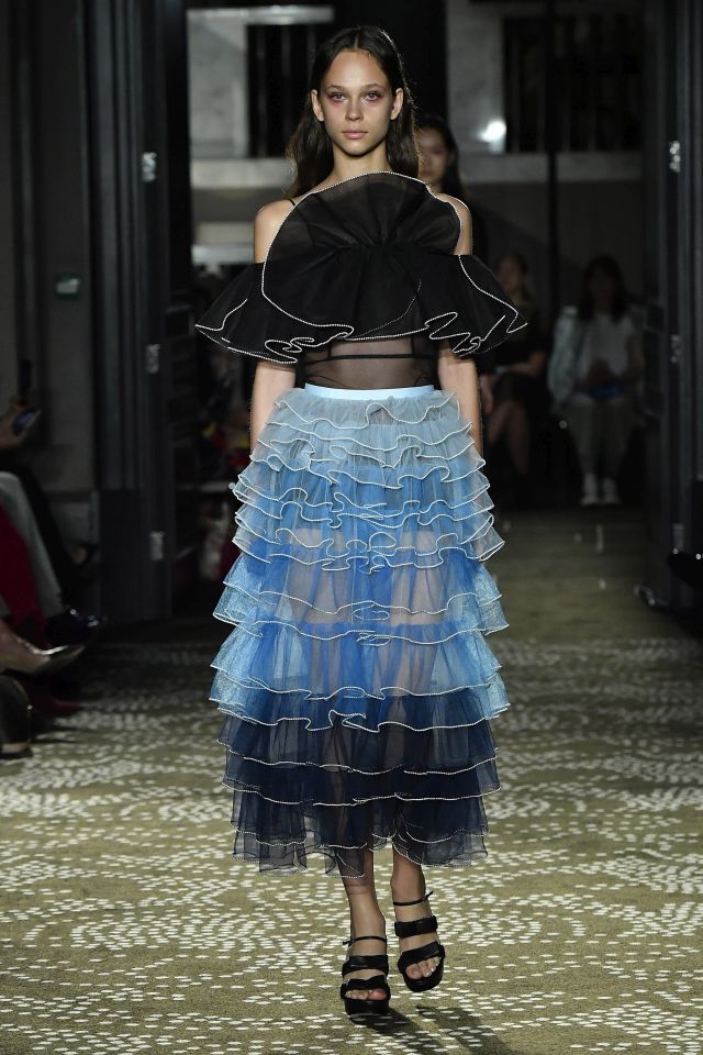 Londen ss20 HUISHAN ZHANG MSS20012