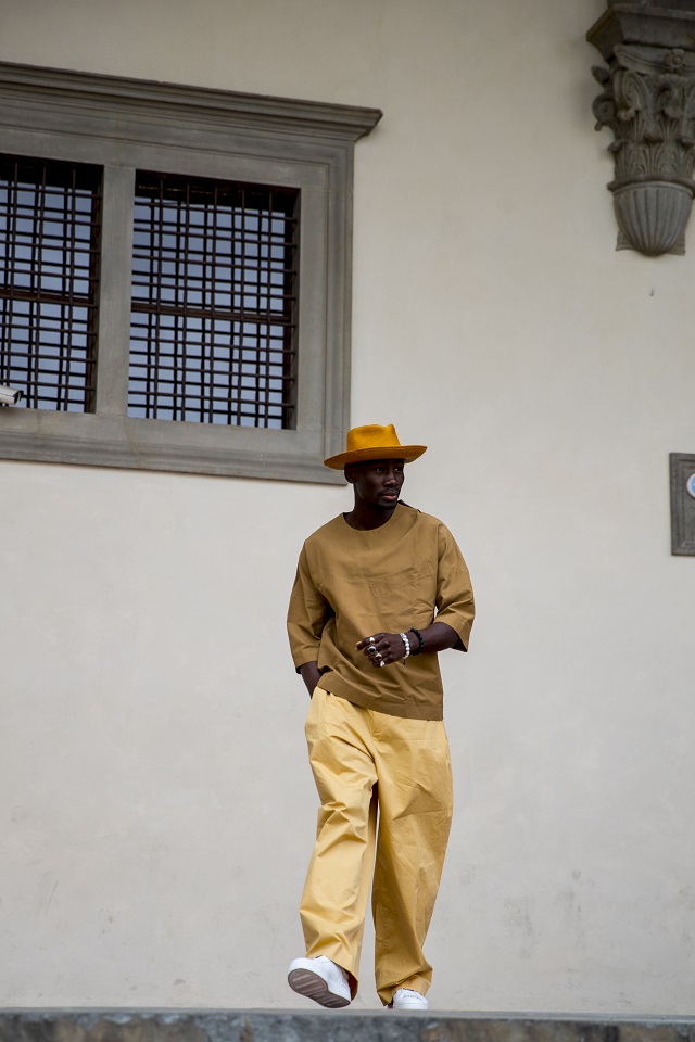 A street style view by Vincenzo Grillo - 017