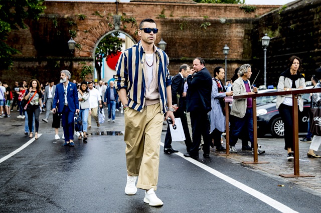 A street style view by Vincenzo Grillo - 018