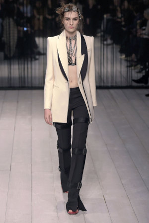 Alexander McQueen hw1617 (4)