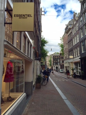Essentiel (14)