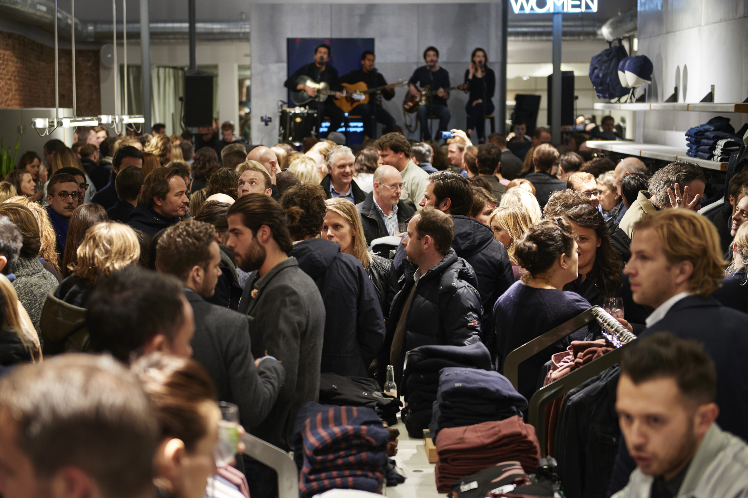 G-Star RAW_Store opening Antwerp_crowd