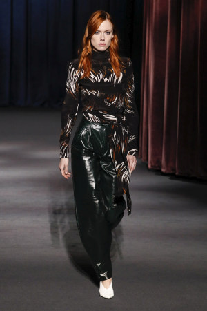 Givenchy hw1819 (2)