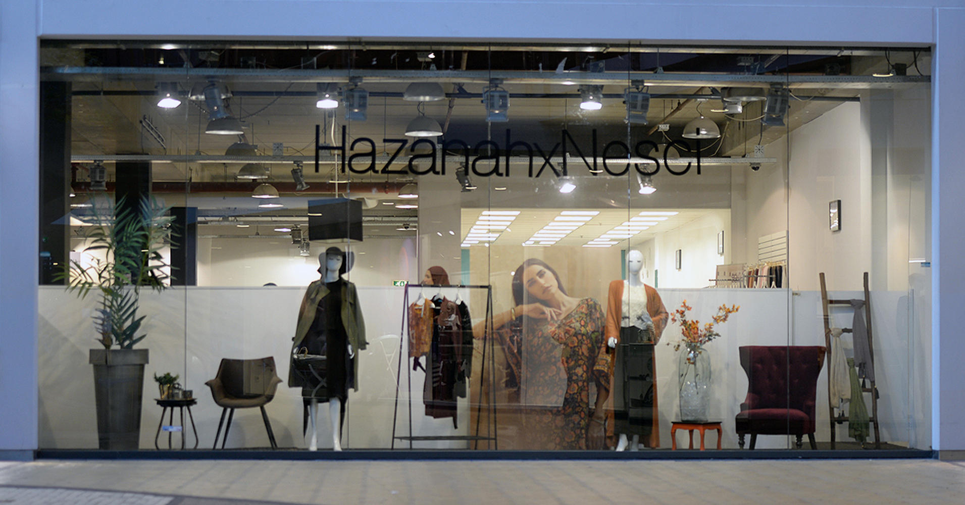 Hazanah Nesci (4)