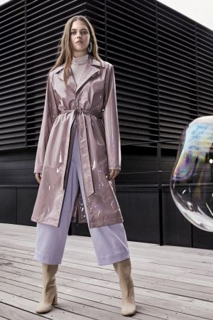 RAINS-SS19-Holo30