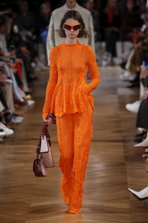 Stella-McCartney_ful_W_S19_PA_029