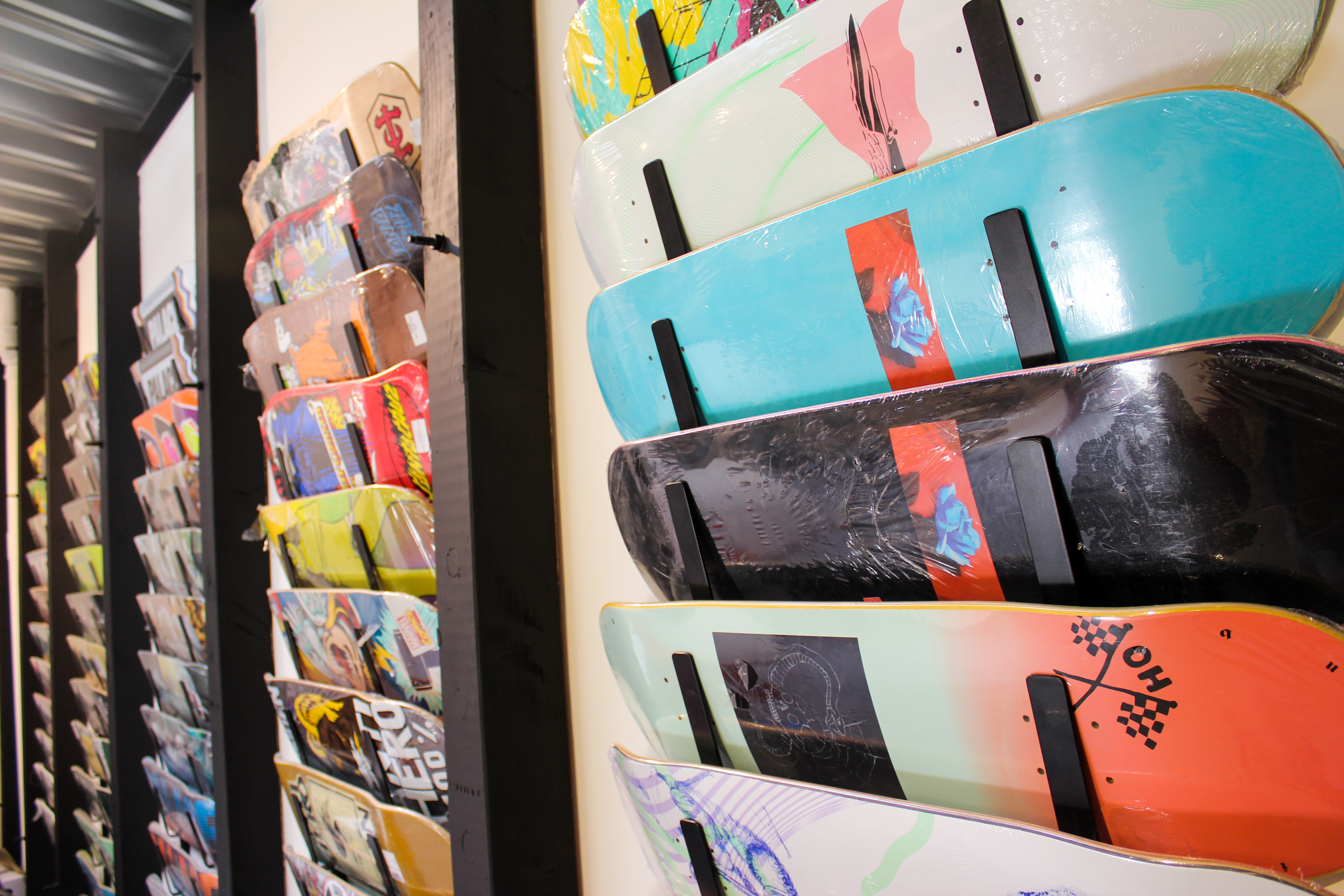 Toms skateshop1
